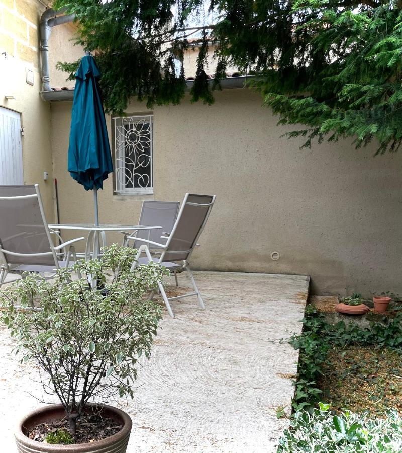 Cinegite Du Jardin Aux Etoiles - Proche De Saint Emilion Exterior foto
